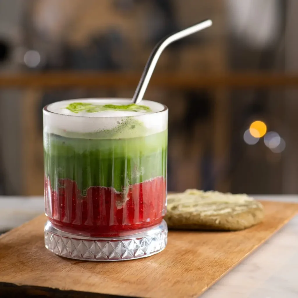 çilekli matcha tarifi