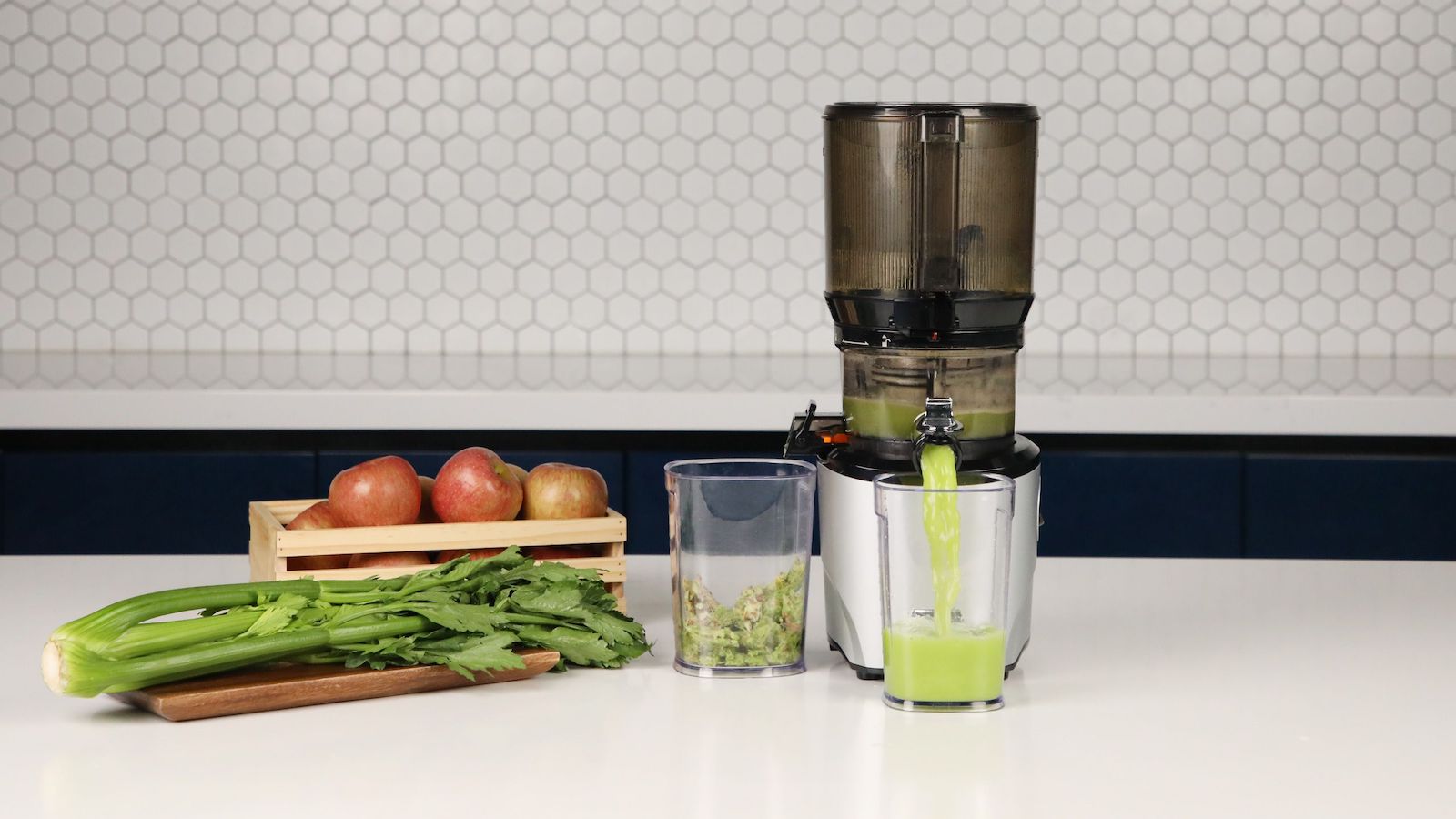 Slow Juicer ile Santrifüj Sıkacak Arasındaki Fark